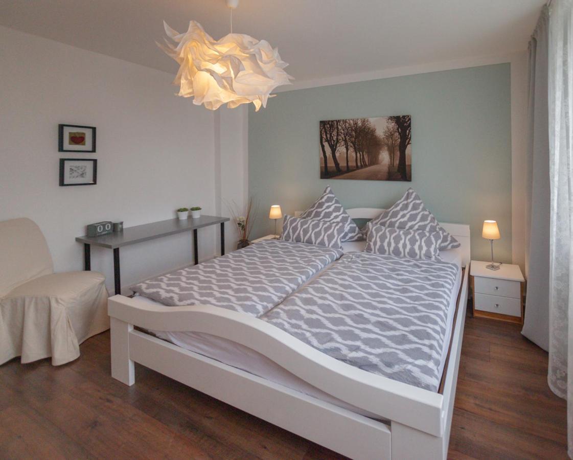 Apartmenthaus Lorbach Золинген Екстериор снимка