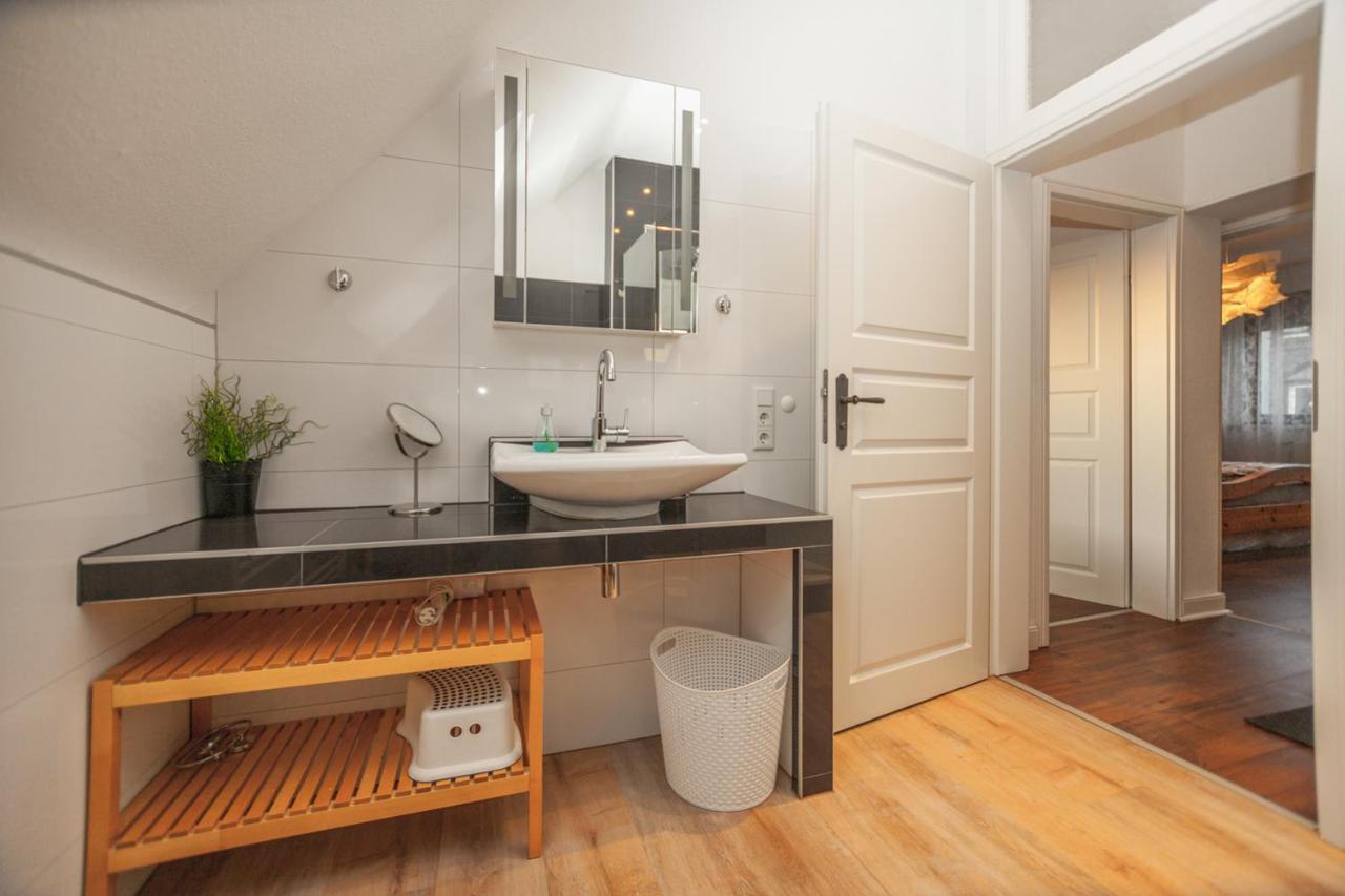 Apartmenthaus Lorbach Золинген Екстериор снимка