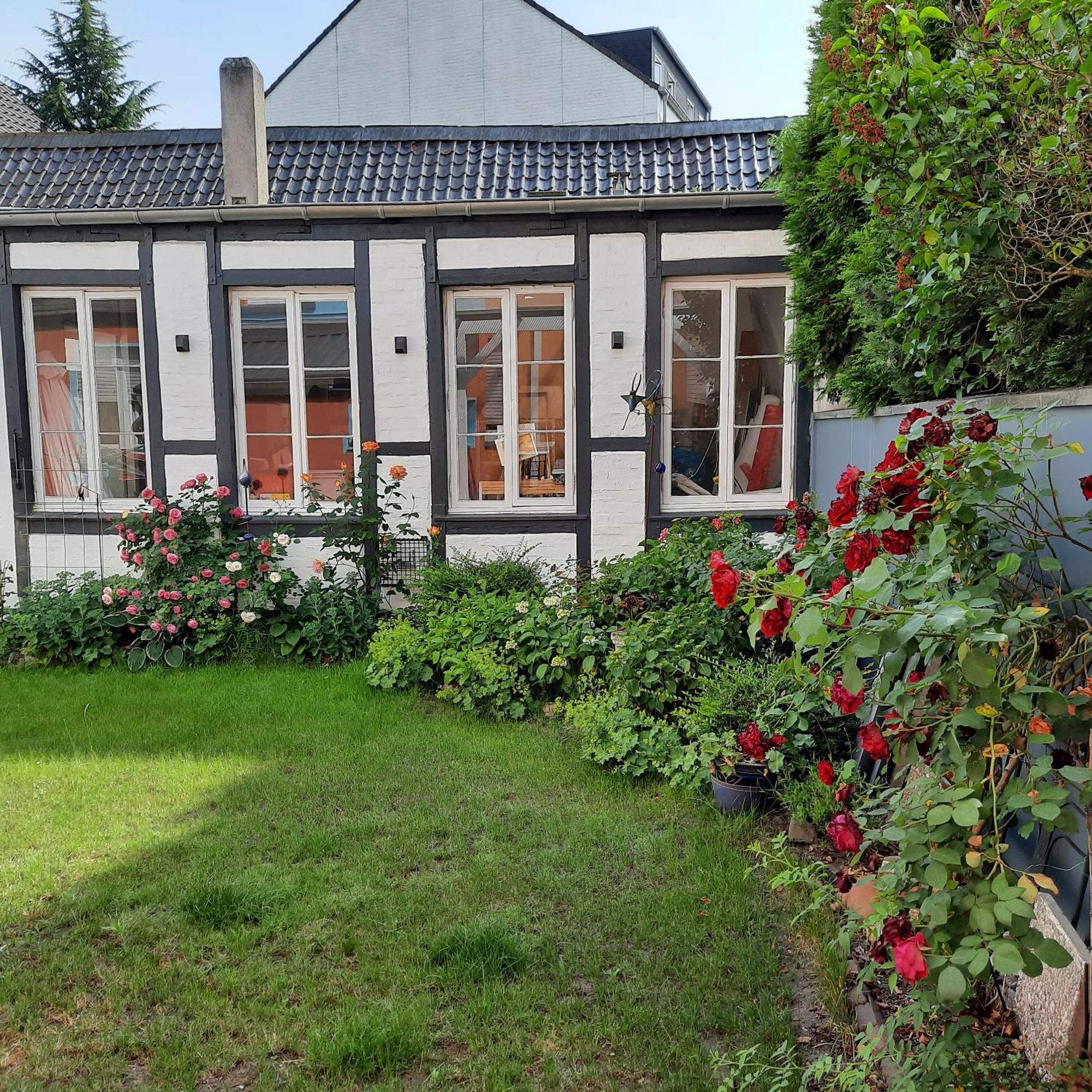 Apartmenthaus Lorbach Золинген Екстериор снимка